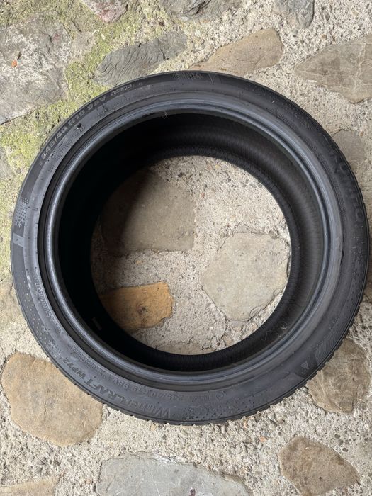 Anvelope Kumho 245/40 R19 iarna
