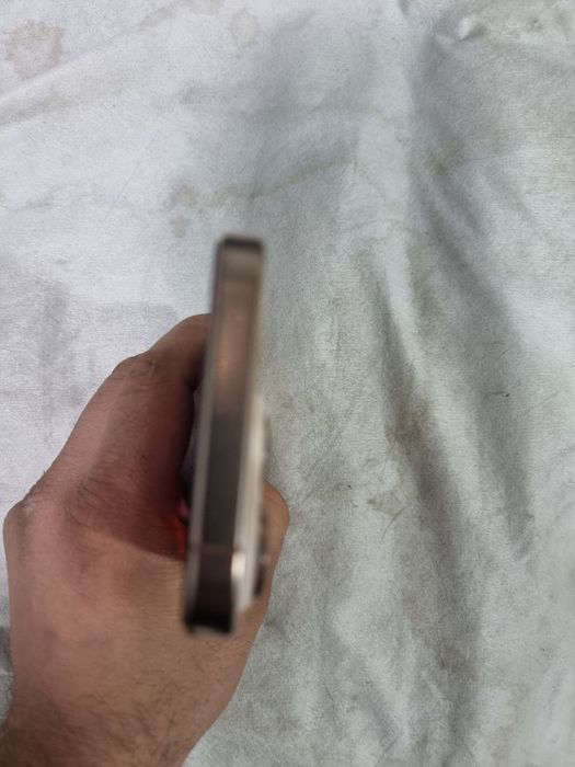 Ayfon 16 pro. Sotiladi.