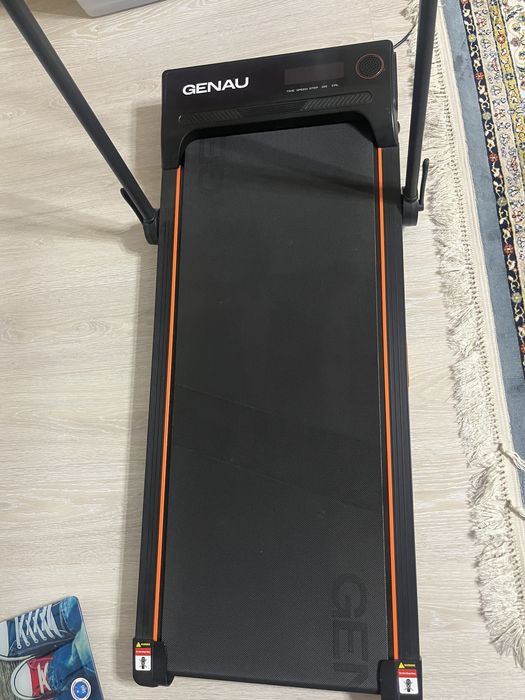 Беговая дорожка Genau
