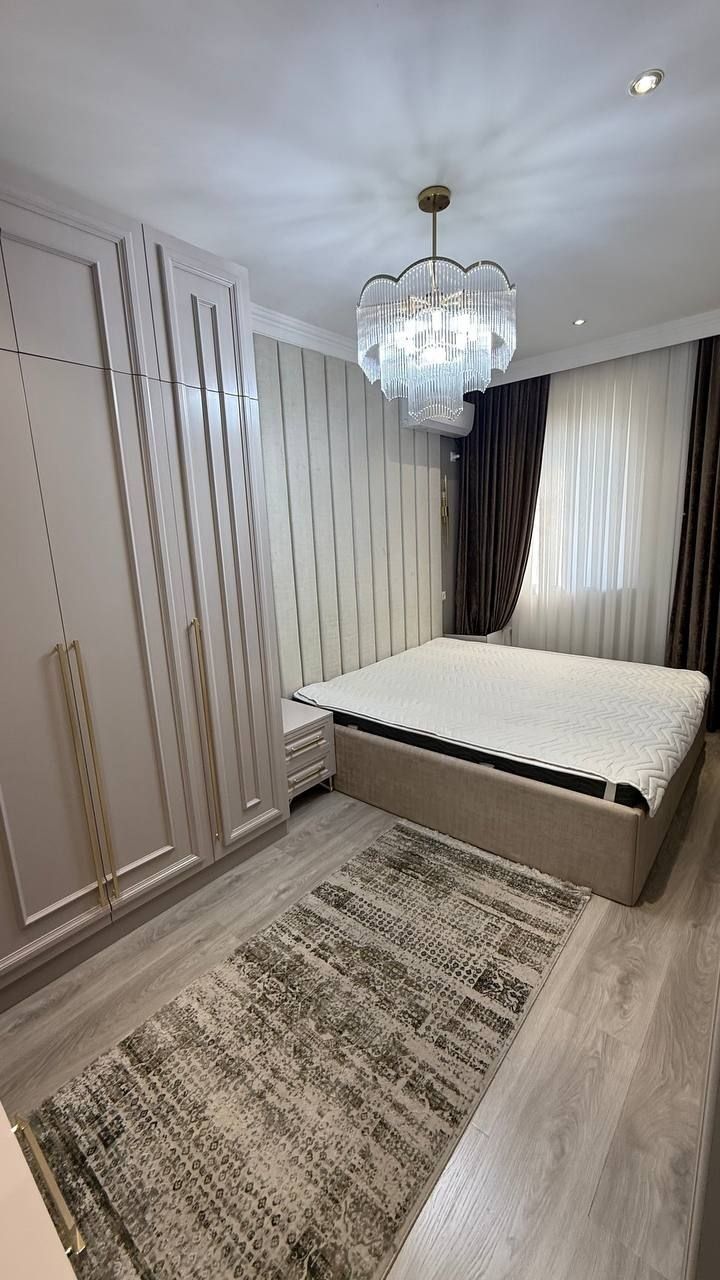 Продается 3в4 ком квартира на Ц-2, ор-р: Супер Центр, 75 м²