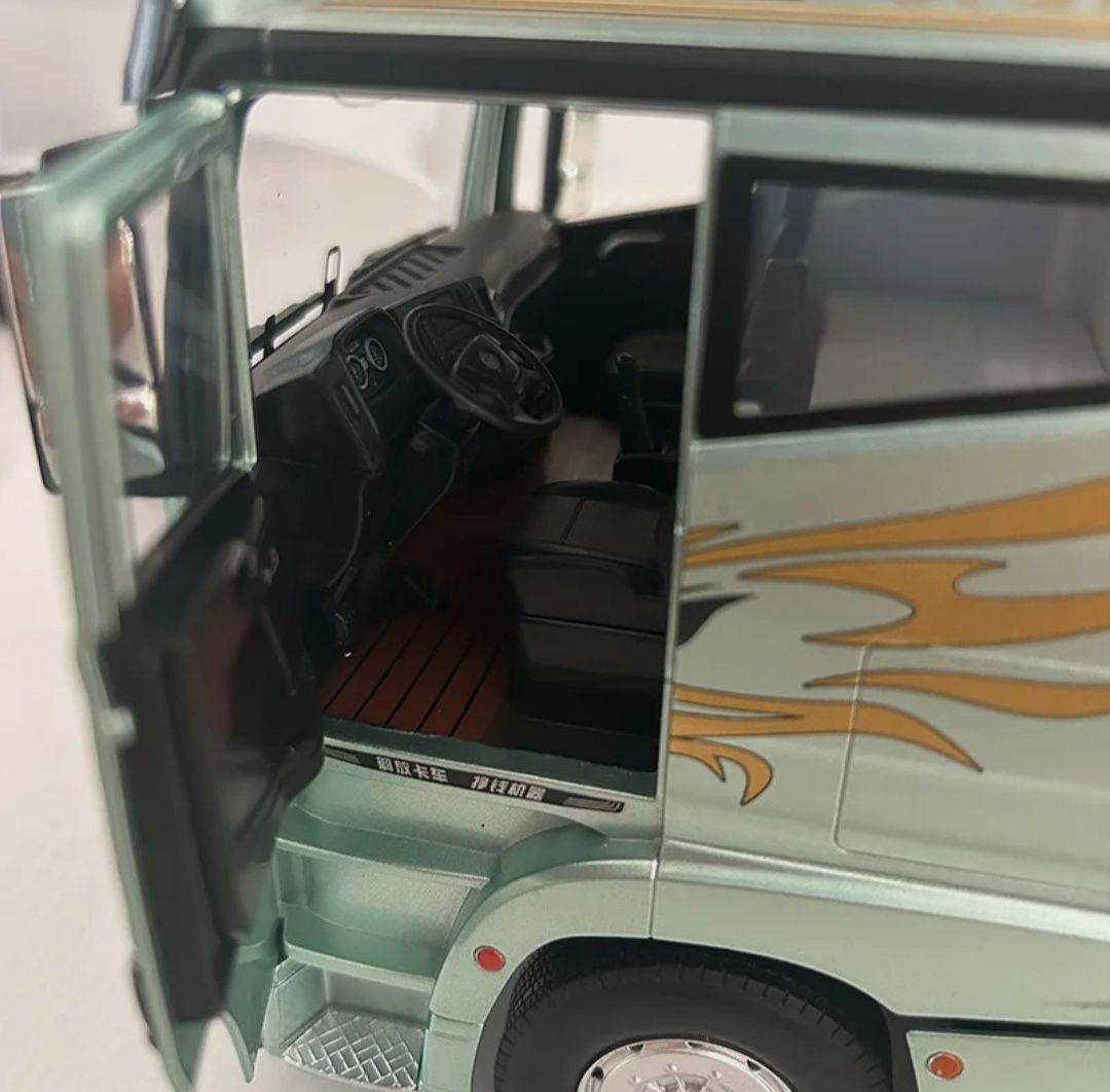 Металлический декоративный грузовик truck от shacman