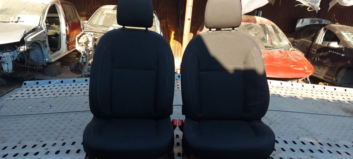 Set scaune Logan 2 sandero 2013 2020 scaun șofer și pasager logan