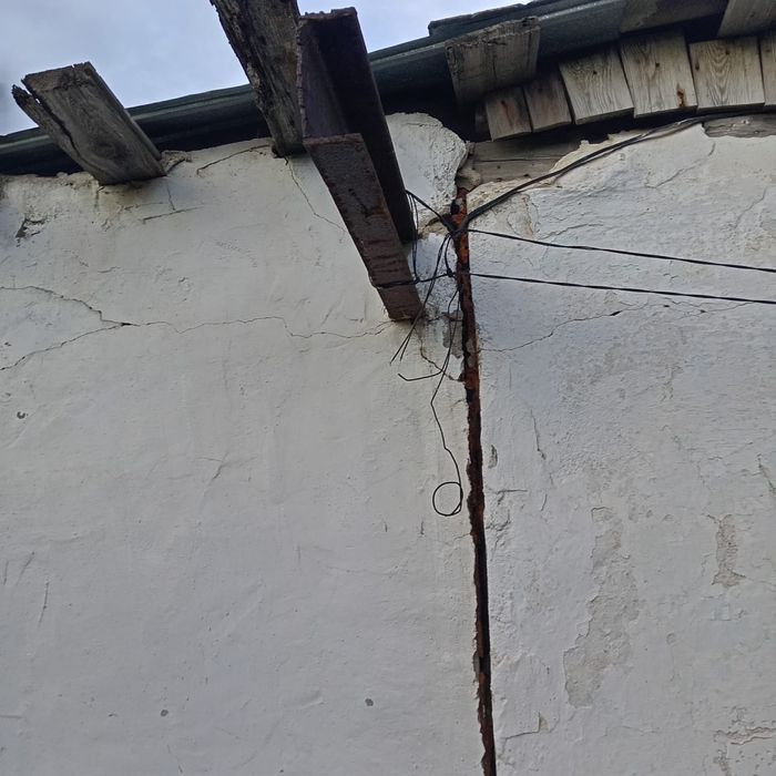 Продам швеллер, советски,цена договорная.