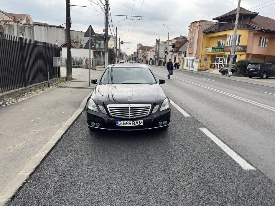 Mercedes E200 2011