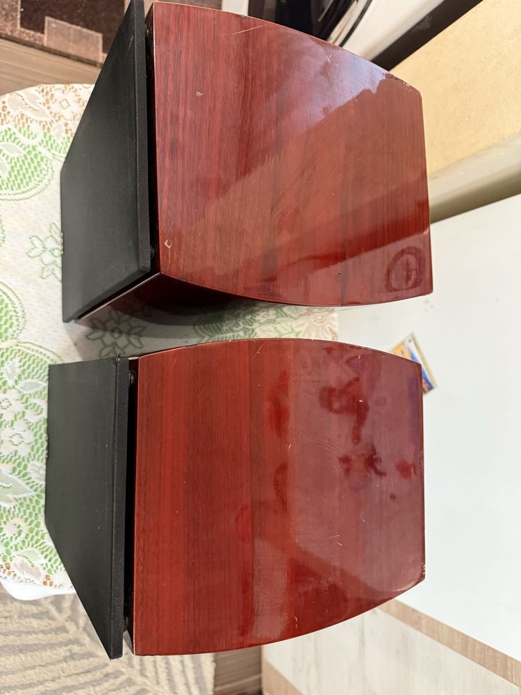 Тонколони Akai AMD75