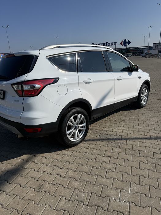 Ford Kuga / 2019 / ecoboost / 80.123 km /
