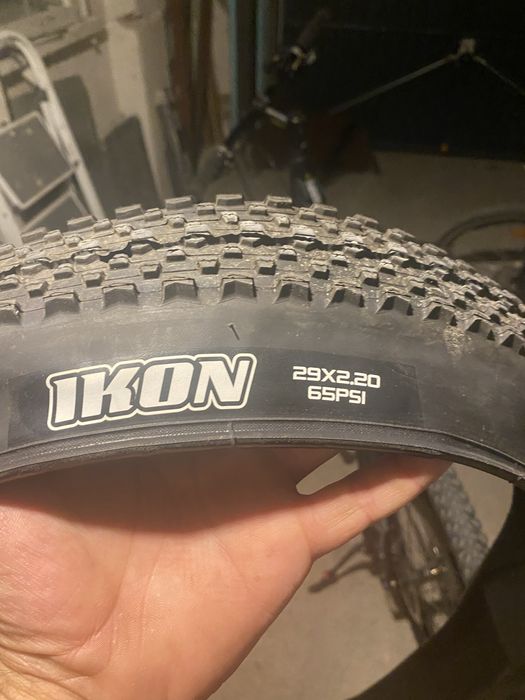 Велосипедни гуми MAXXIS и MICHELIN