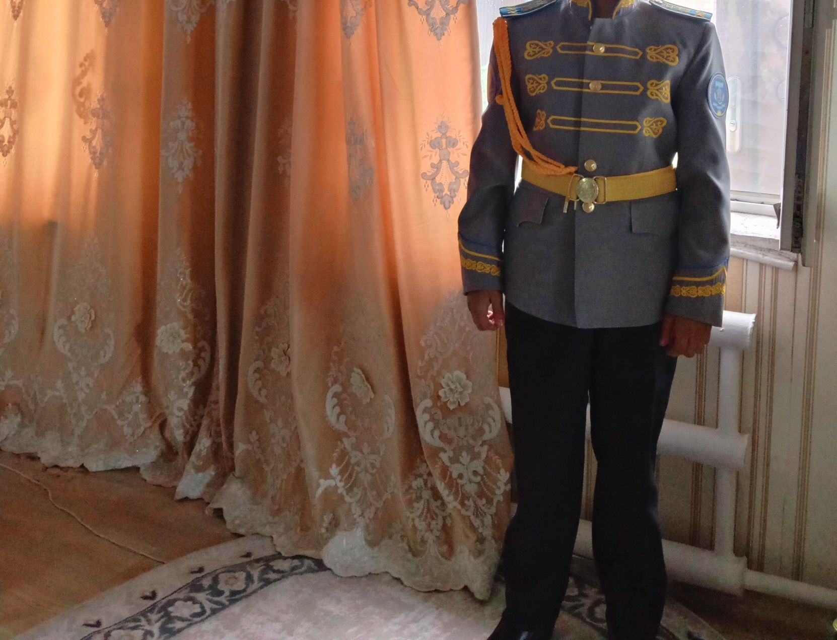 Продам военную форму 44-46 размер