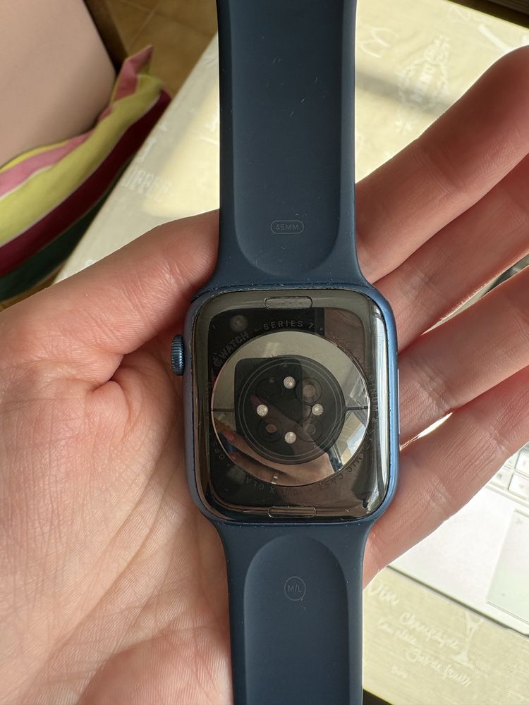 Apple watch series 7