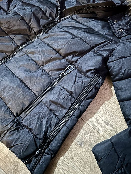 Черно яке с естествен пух