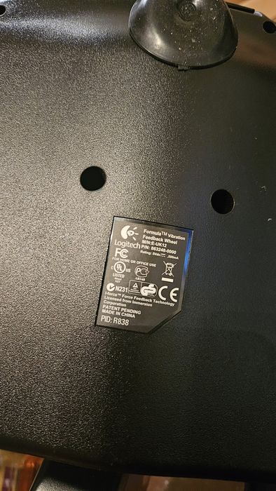 Vând Volan Gaming Logitech