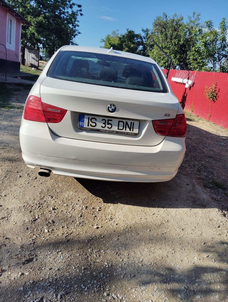 Vând BMV seria 3, an 2010