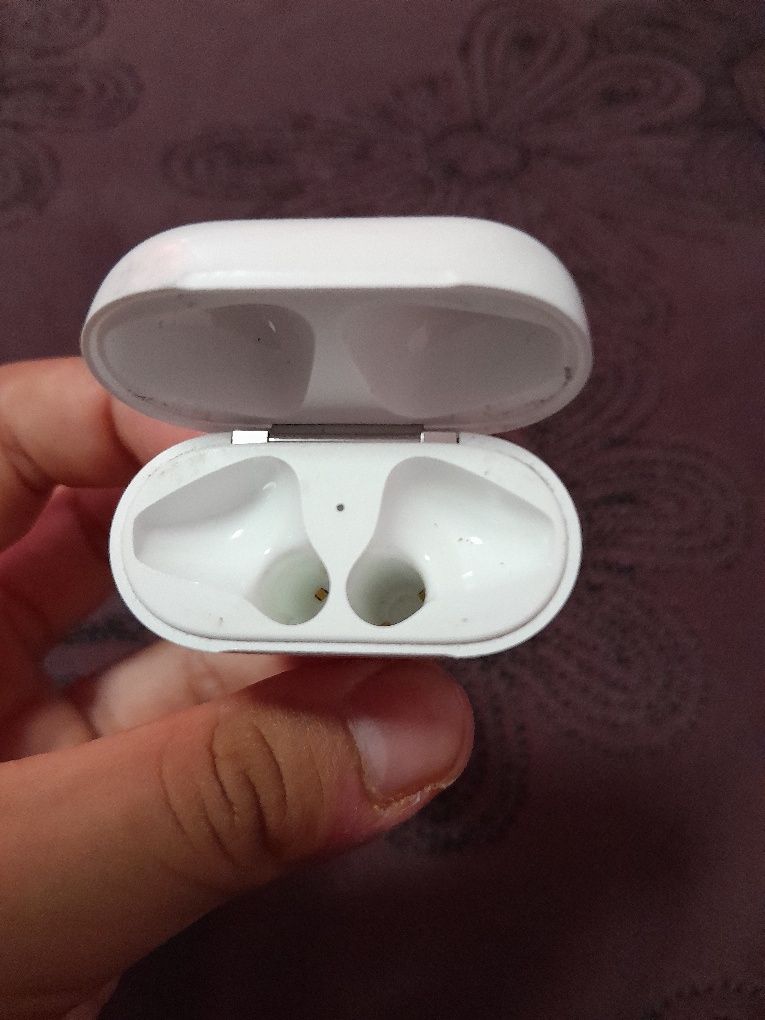 Cutie Apple airpods