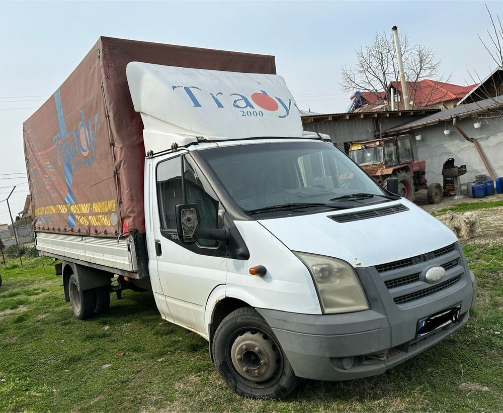 Ford Transit 2.4 Diese cu Benă