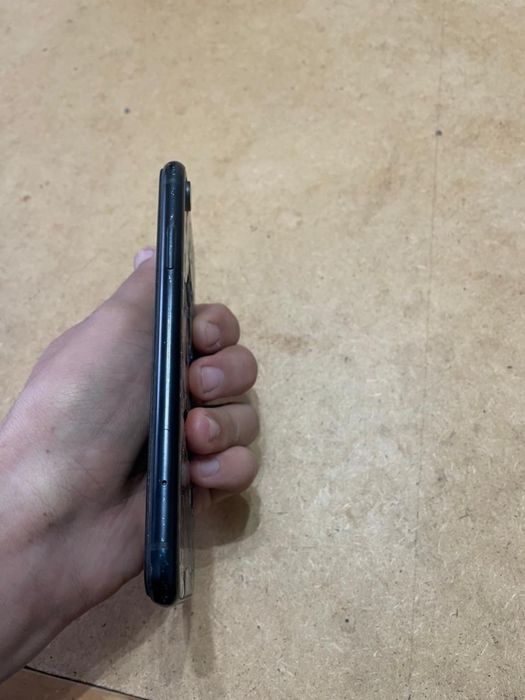 Iphone XR в отличном состоянии
