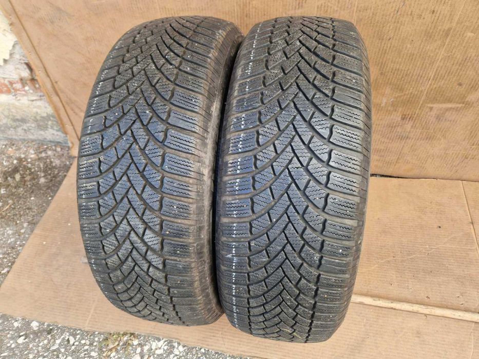 2 Bridgestone R17 235/60
Зимни гуми 
DOT3421