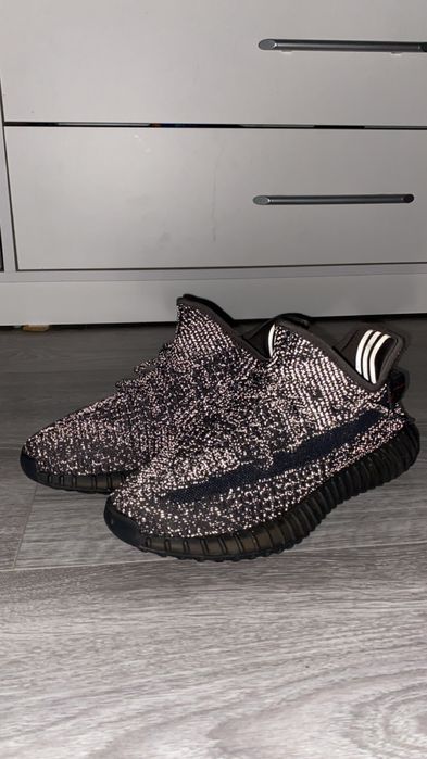 yeezy 350 reflective