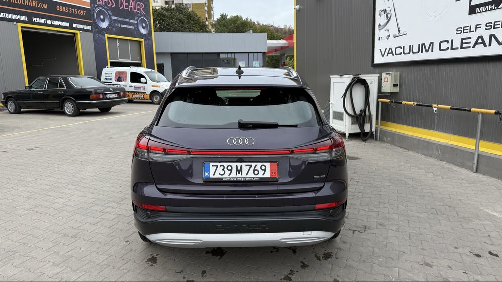 Audi Q4 50 28kwh батерия в гаранция!