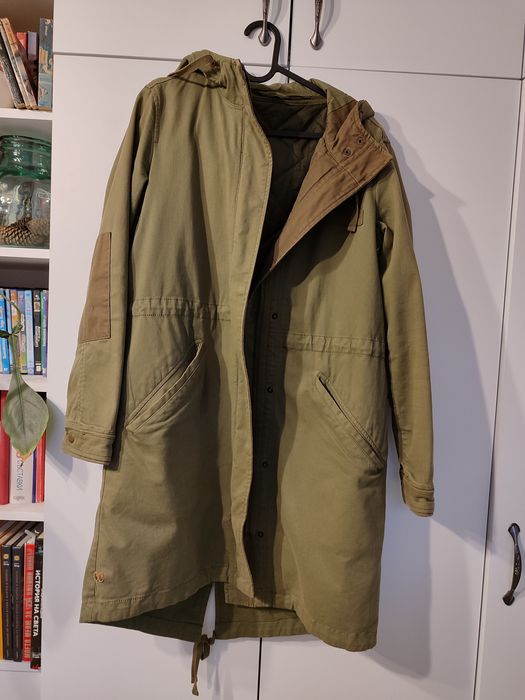 Зелено есенно яке с качулка тип парка