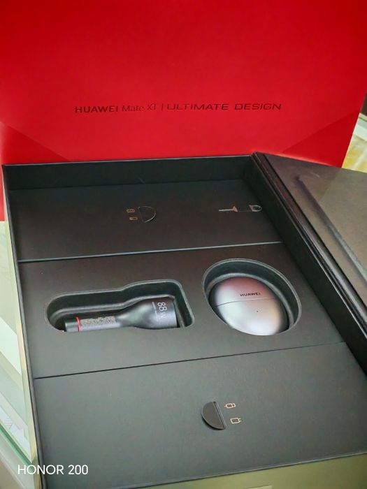 Huawei Mate XT Ultimate 1tb