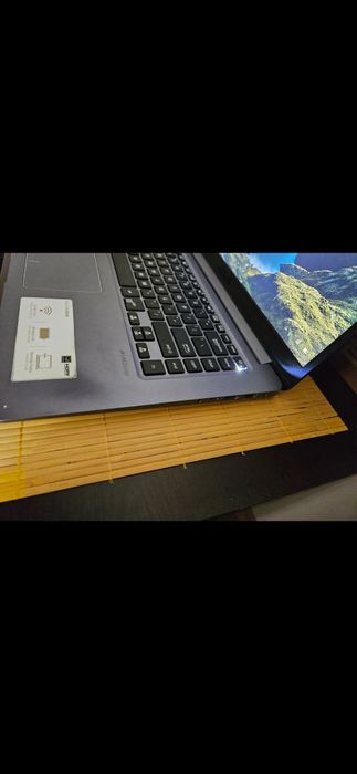 Laptop Asus X515UF, i5-8250U, MX130, 16GB RAM
