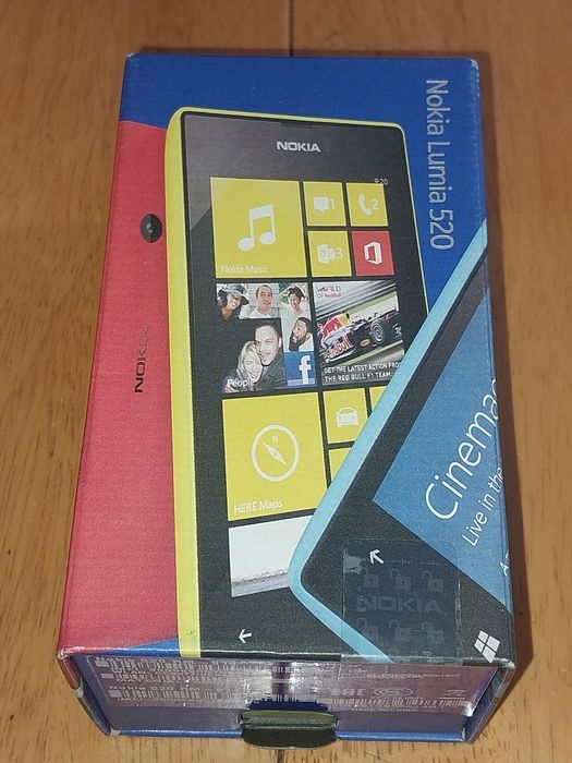 Nokia Lumia 520 новый