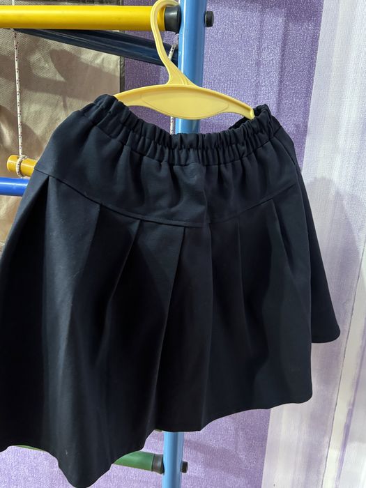 Школа! Одежда на девочку в отличном состоянии