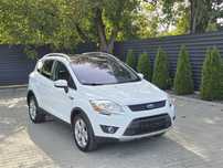 Ford Kuga/4x4/pano/acc/rate