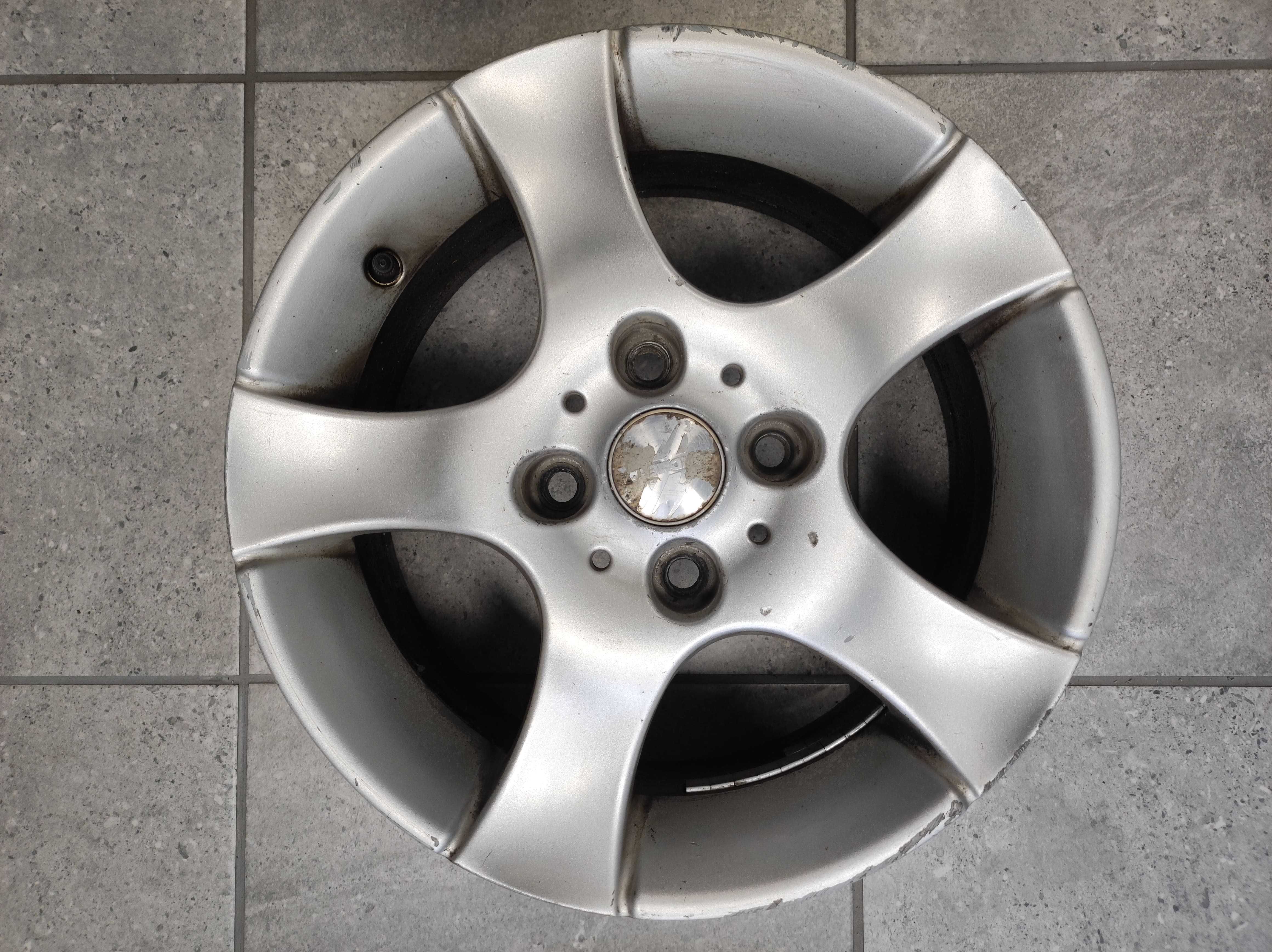 Алуминиеви джанти FONDMETAL 7200 6.5x15 4x108 ET42 67.1