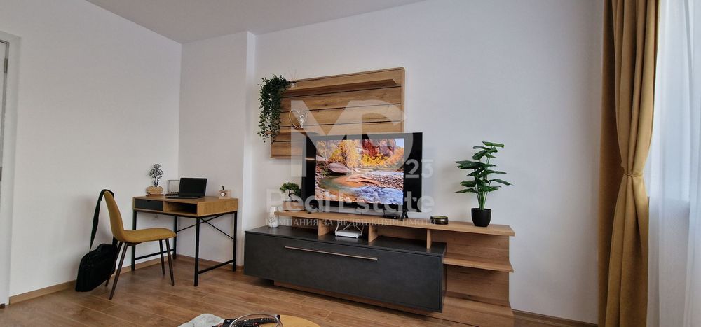 Дава се под наем Двустаен апартамент в Пловдив, Коматевски възел - 77 кв.м за 550 € - Снимка #1