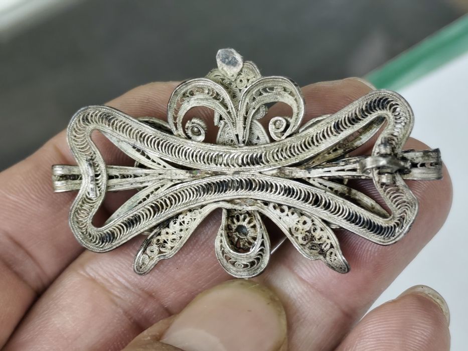 Възрожденска сребърна брошка филигран 0.800