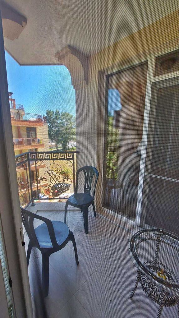 Продава се Двустаен апартамент в к.к. Слънчев бряг - 59 кв.м за 1221 €/кв.м - Снимка #9