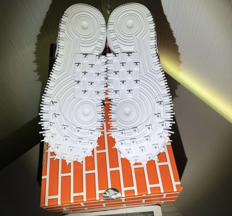 Adidasi nike air force x off white