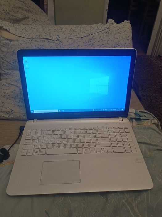 Игровой Sony i3/4озу/geforce gt 740m