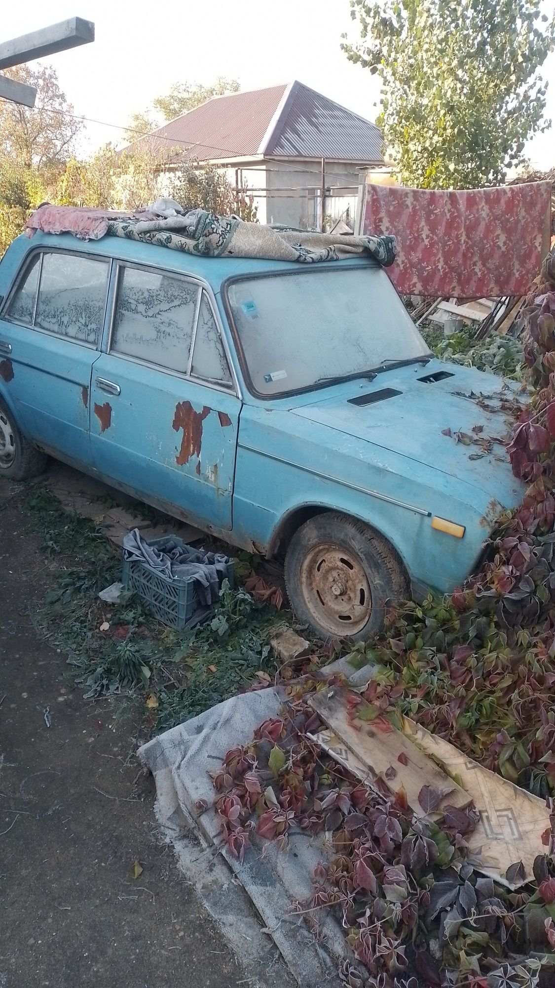 Автомобиль продам.