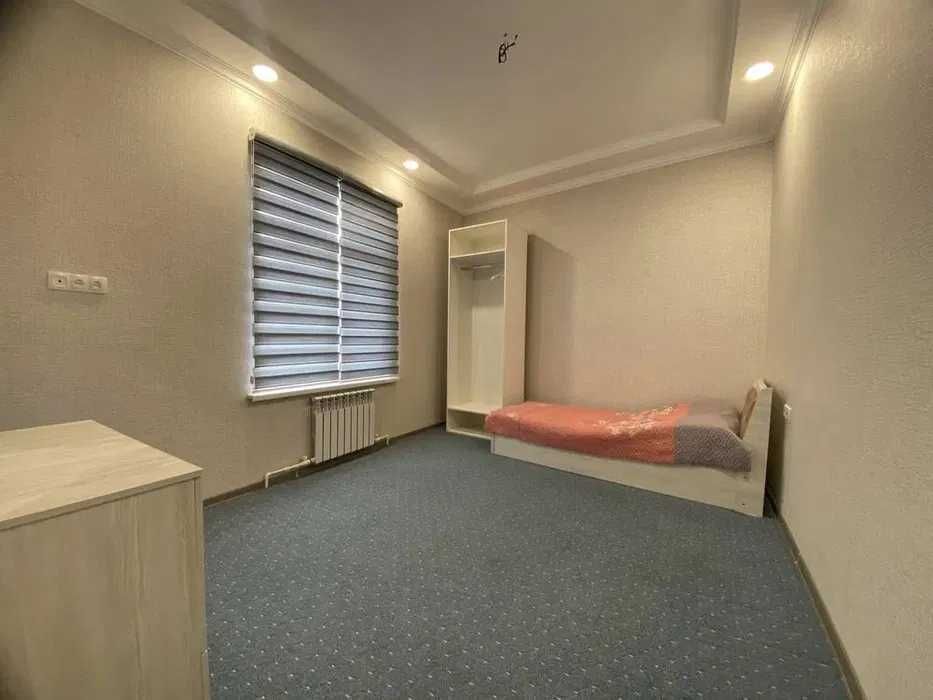 Сдаётся в аренду коттедж, можно под офис / id888 /