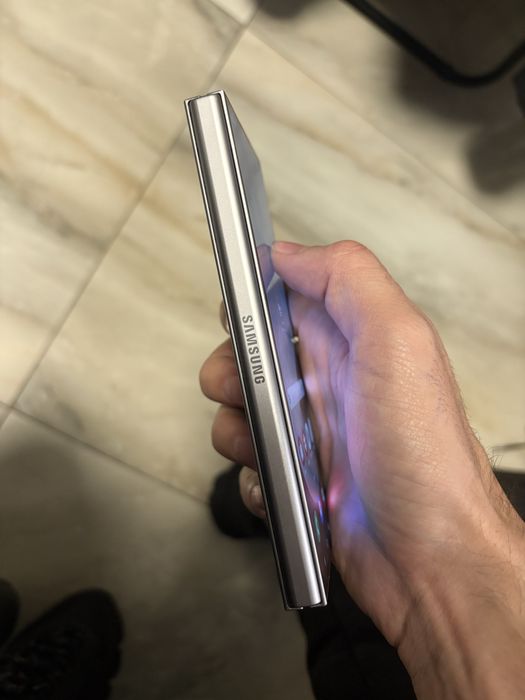 Samsung Galaxy Zold 6