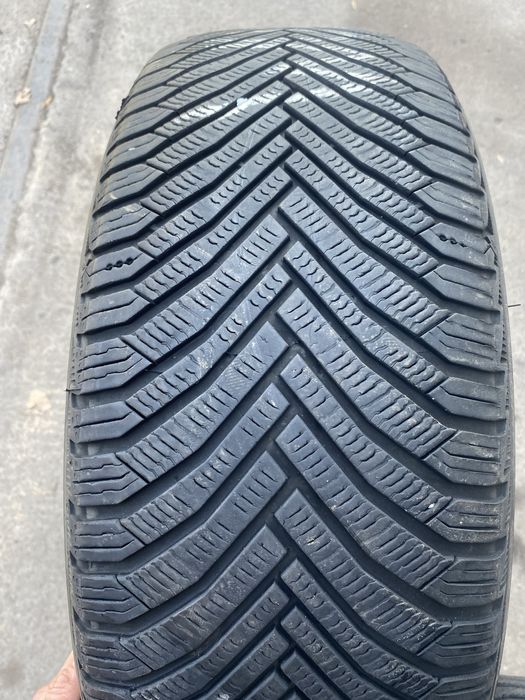 2 бр 215/60/16 Michelin Alpin 7