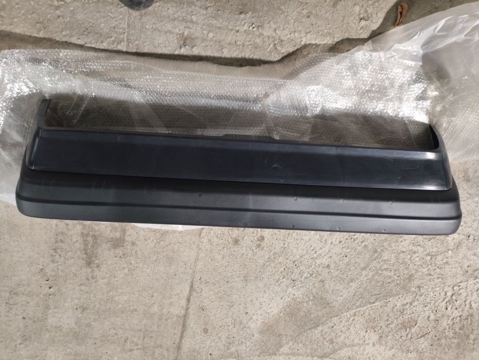 Задний бампер мерс 190