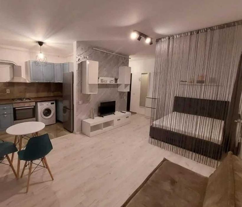 Дава се под наем Двустаен апартамент в Пловдив, Южен - 65 кв.м за 270.3 € - Снимка #1