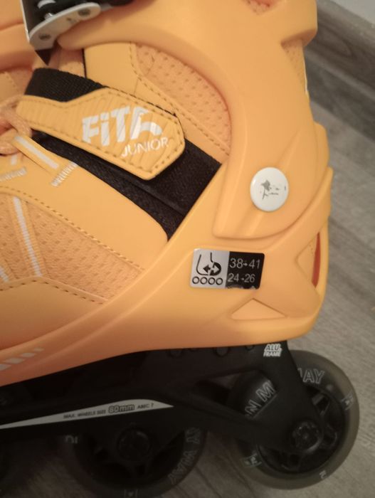 Vând role Fit Junior în stare foarte bună, potrivite pentru copii și a