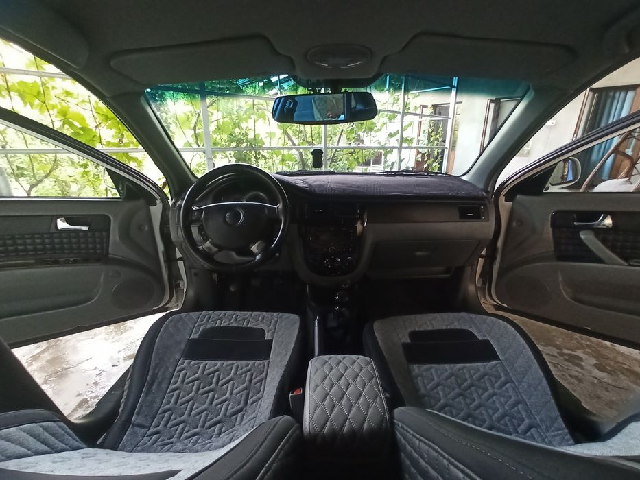 Chevrolet lacetti 1.8 mator mexanika sotiladi