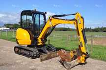 Execut lucrari cu miniexcavator 3T