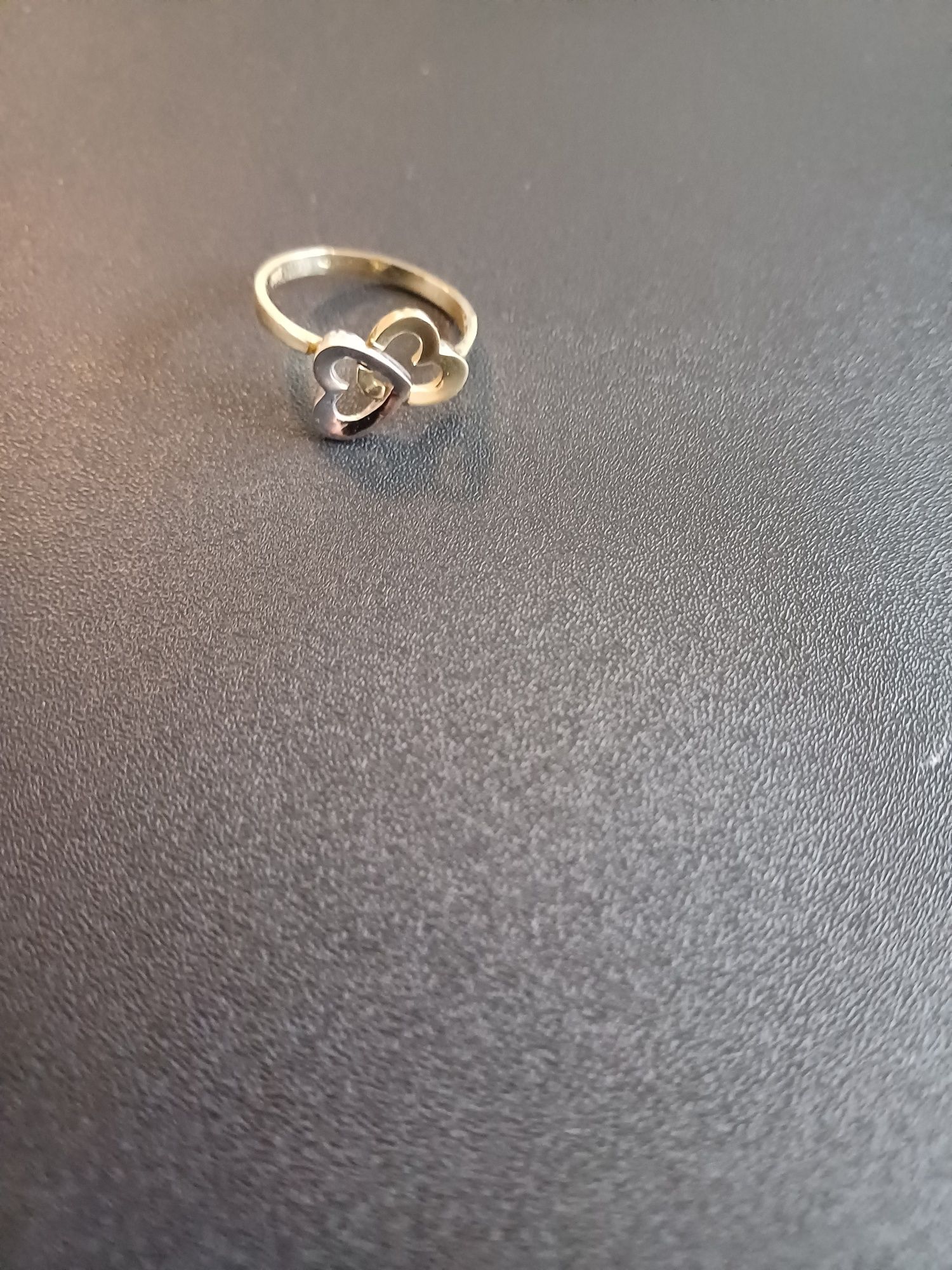 Inel de aur nou de 14 k