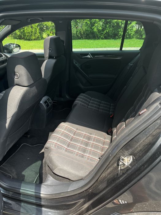Volkswagen Golf 6 GTI DSG