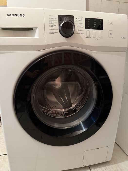 Продам стиральную машинку автомат Samsung
