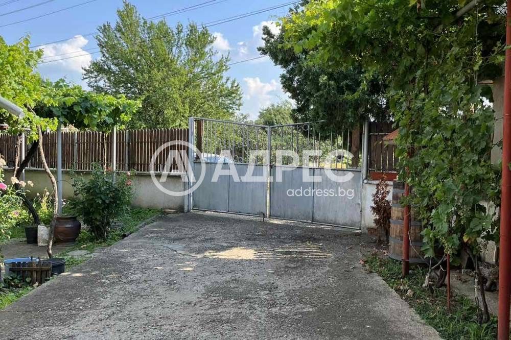 Продава се Къща в Плевен, Дружба 2 - 100 кв.м за 600 €/кв.м - Снимка #1