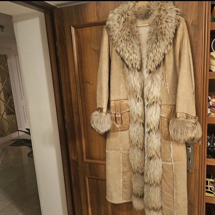 Haina lunga de blana naturala