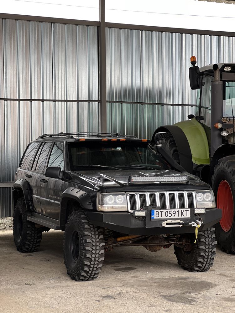 Jeep Grand Cherokee 5.9 MAGNUM