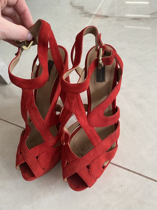 Sandale Zara de culoare rosie